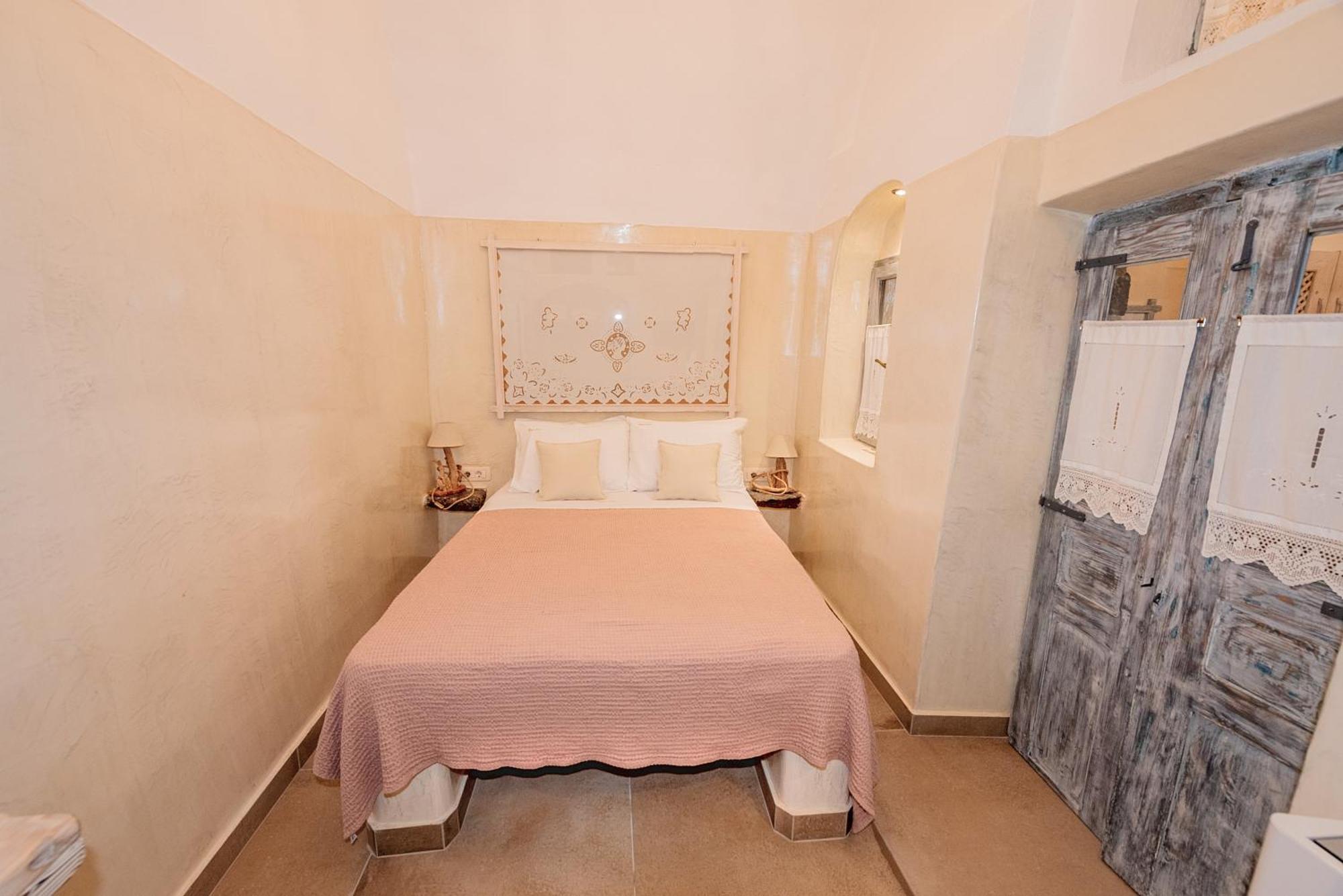 Emporio  Luxury Villas Hariton מראה חיצוני תמונה