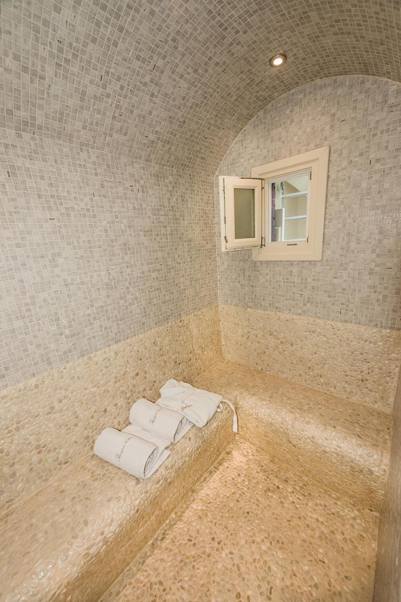 Emporio  Luxury Villas Hariton מראה חיצוני תמונה