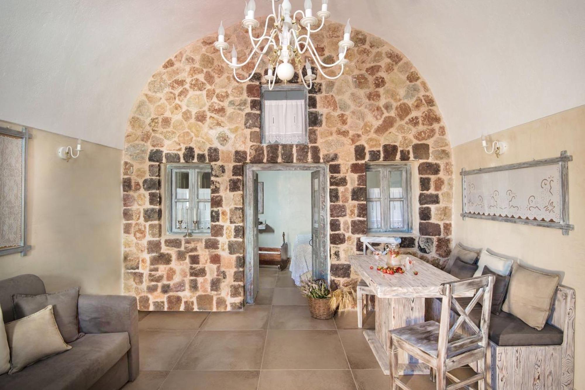 Emporio  Luxury Villas Hariton מראה חיצוני תמונה
