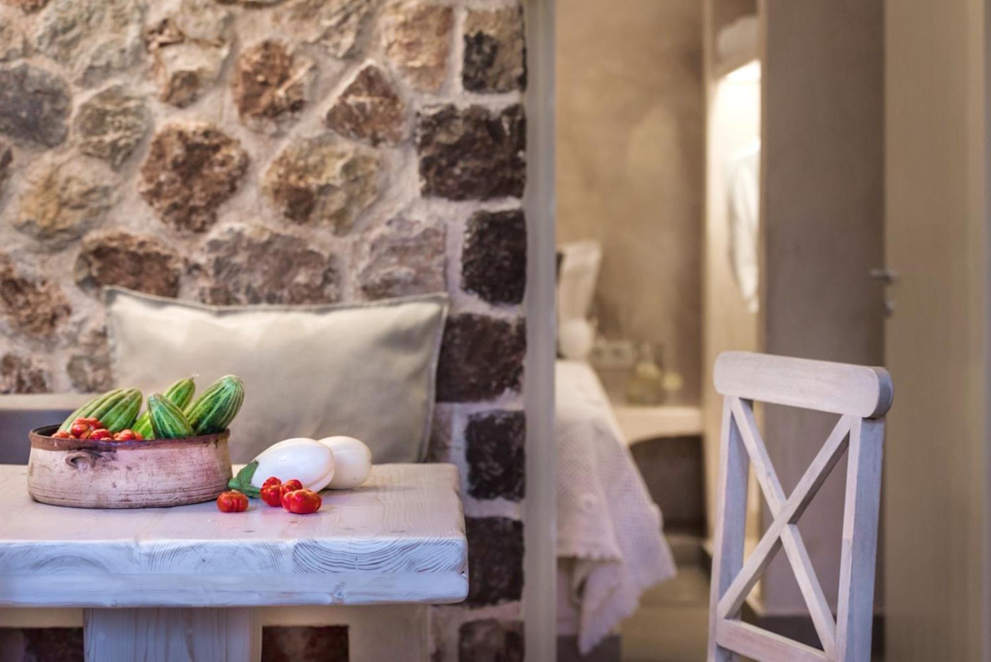 Emporio  Luxury Villas Hariton מראה חיצוני תמונה